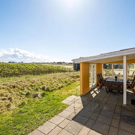 Casa de Férias Luiza - 300m From The Sea In Western Jutland By Interhome